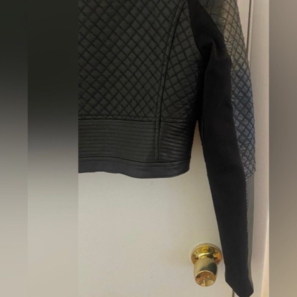 BCBC MAXAZRIA Crop Jacket - Picture 6 of 6